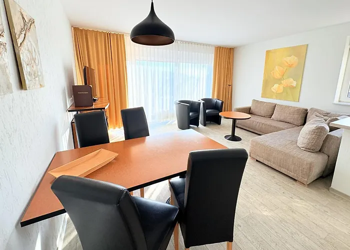 Fuer Drei 50 Apartman *